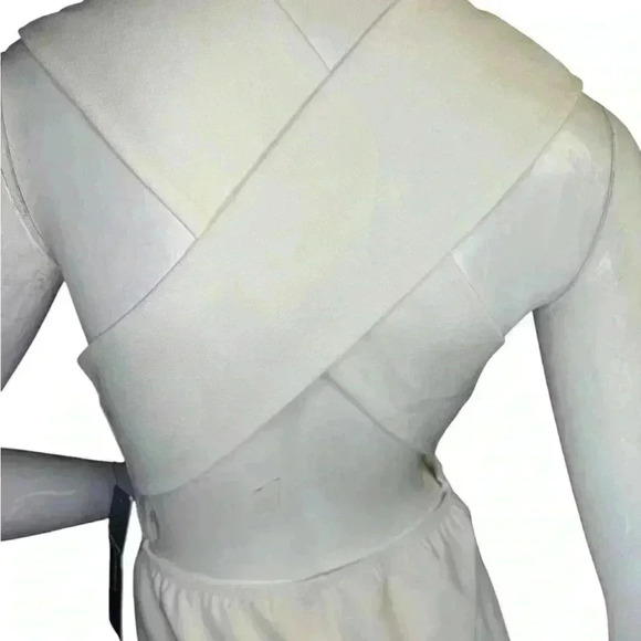 Lulu’s Chic White Jumpsuit Size Medium New With Tags. - Picture 10 of 13